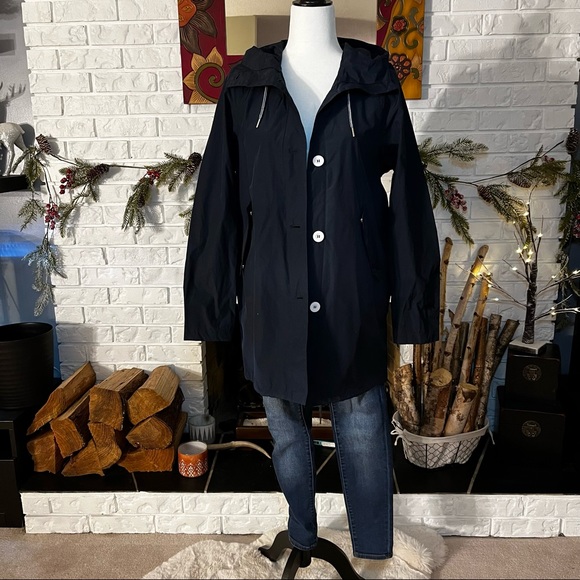 NWT- Helly Hanson JPN Summer Long Jacket - Picture 2 of 16